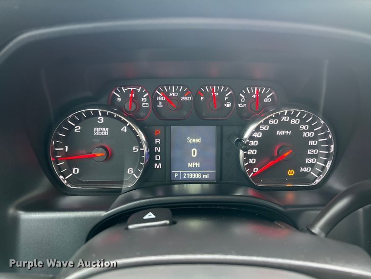 image for item ET6665 2016 GMC Sierra 1500 pickup truck