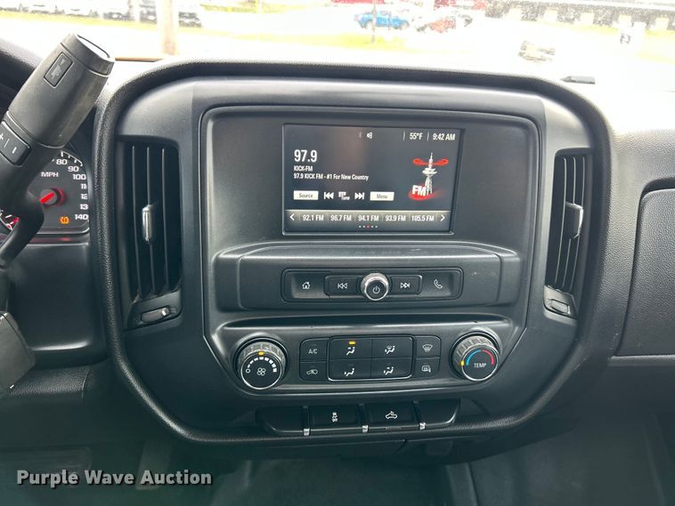 image for item ET6665 2016 GMC Sierra 1500 pickup truck