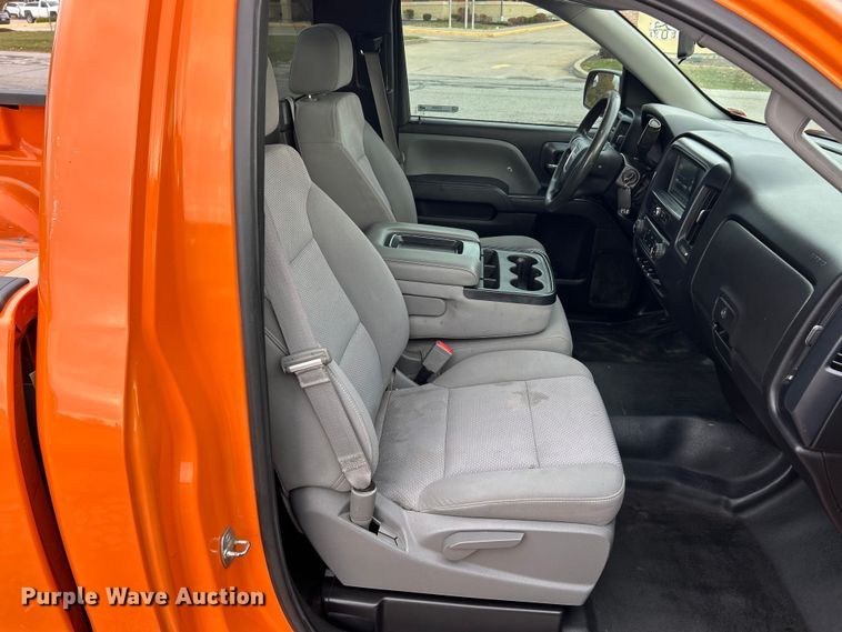 image for item ET6665 2016 GMC Sierra 1500 pickup truck