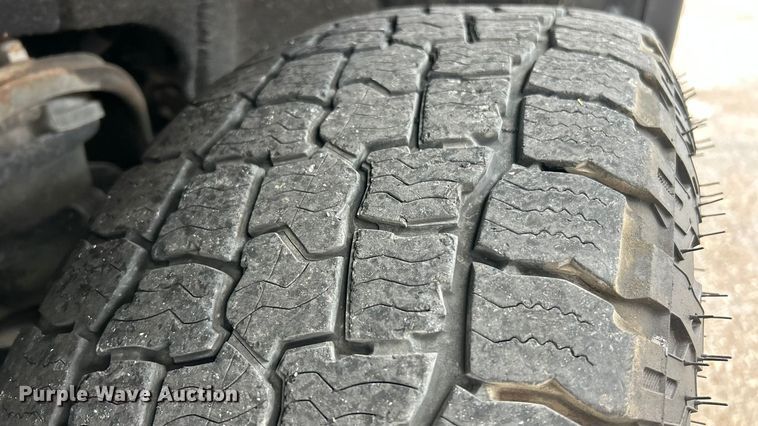 image for item ET6665 2016 GMC Sierra 1500 pickup truck