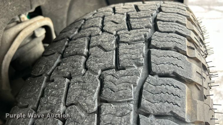 image for item ET6665 2016 GMC Sierra 1500 pickup truck