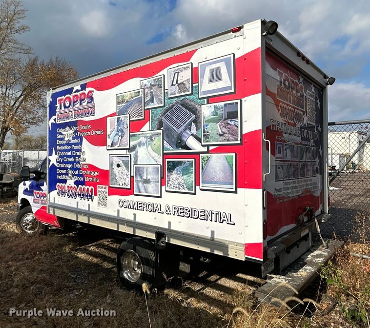 image for item ET6668 2014 Ford E350 Super Duty box truck