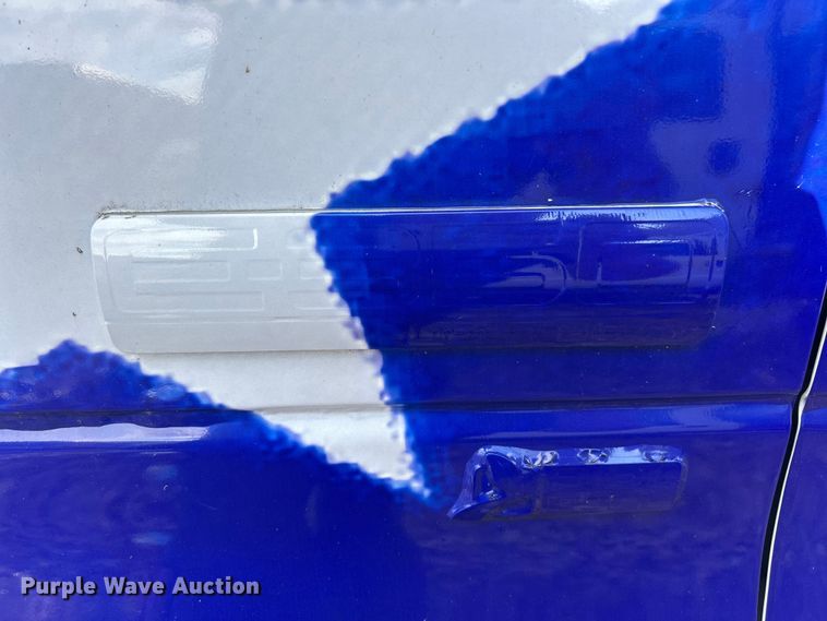 image for item ET6668 2014 Ford E350 Super Duty box truck