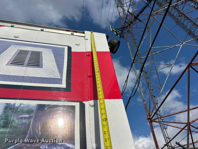 image for item ET6668 2014 Ford E350 Super Duty box truck