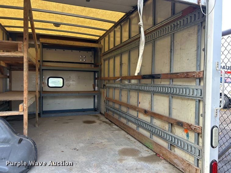 image for item ET6668 2014 Ford E350 Super Duty box truck