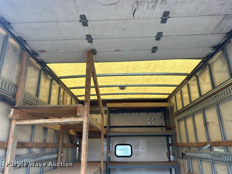 image for item ET6668 2014 Ford E350 Super Duty box truck