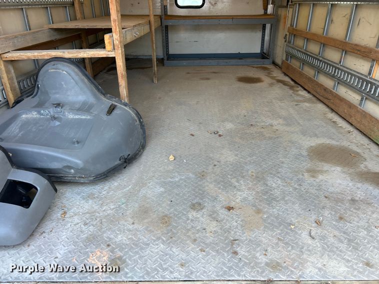 image for item ET6668 2014 Ford E350 Super Duty box truck