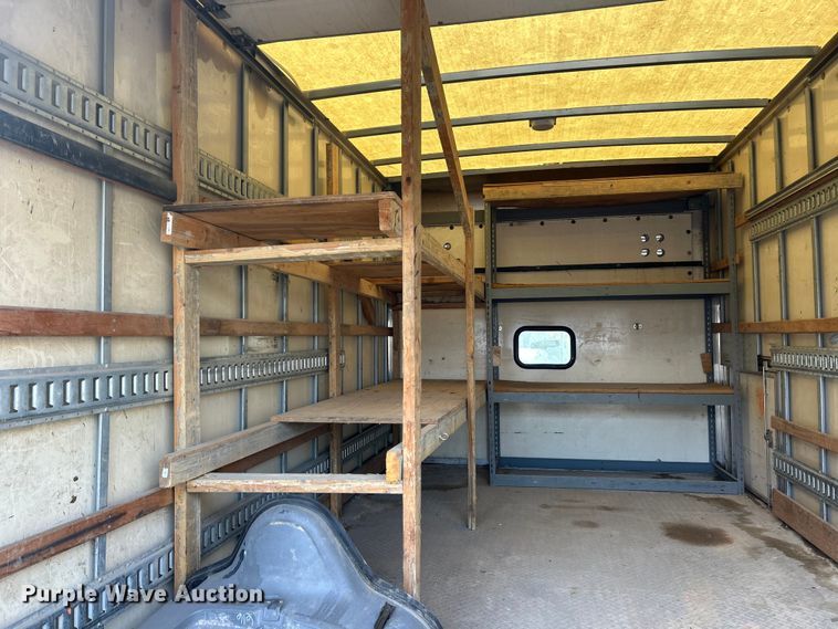 image for item ET6668 2014 Ford E350 Super Duty box truck