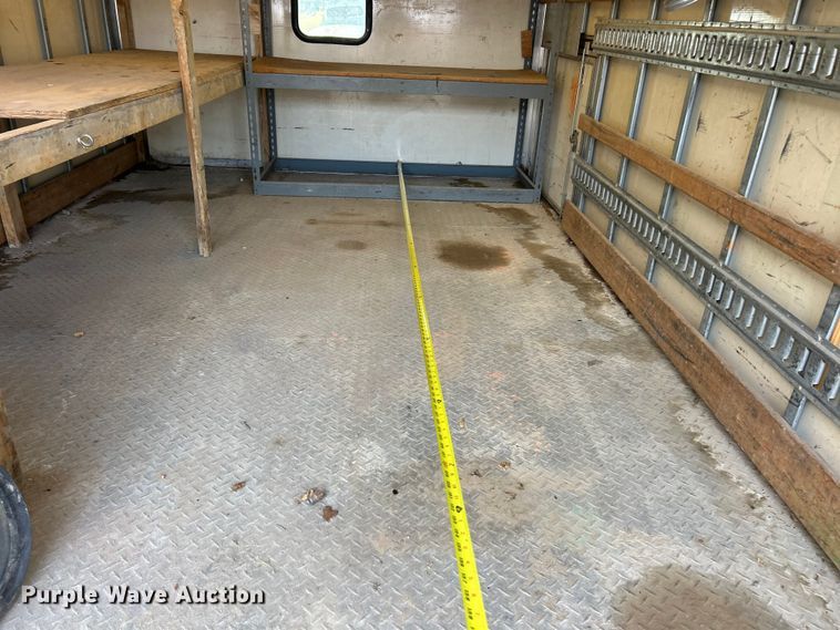 image for item ET6668 2014 Ford E350 Super Duty box truck