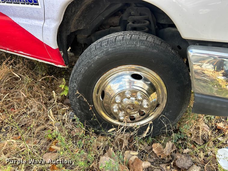 image for item ET6668 2014 Ford E350 Super Duty box truck