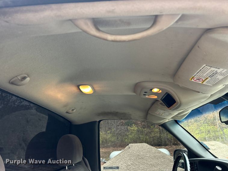 image for item ET6706 2007 GMC Sierra 2500HD pickup truck