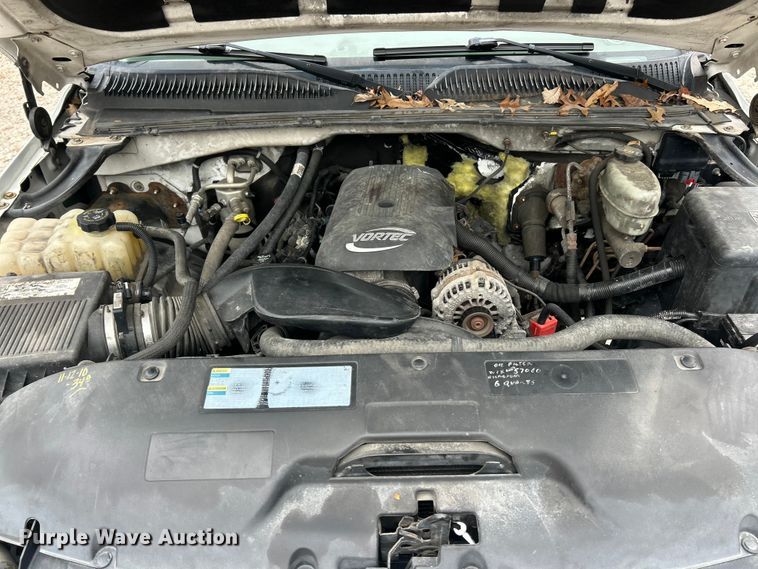 image for item ET6706 2007 GMC Sierra 2500HD pickup truck