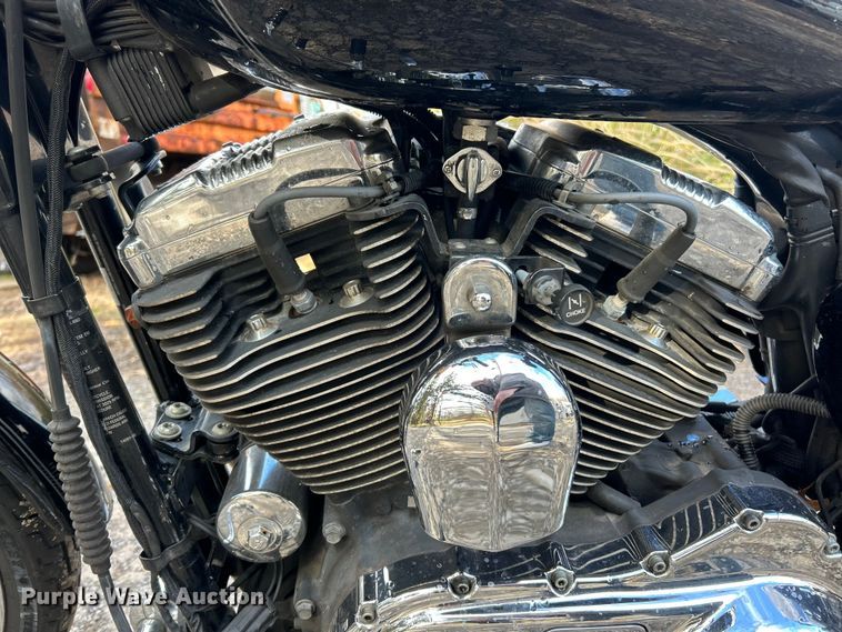 image for item ET6721 2006 Harley Davidson XL 1200 motorcycle