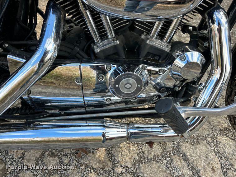 image for item ET6721 2006 Harley Davidson XL 1200 motorcycle