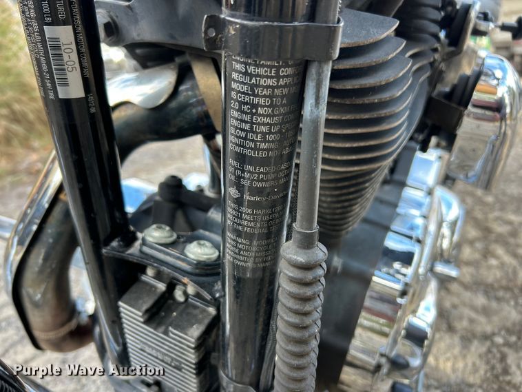 image for item ET6721 2006 Harley Davidson XL 1200 motorcycle