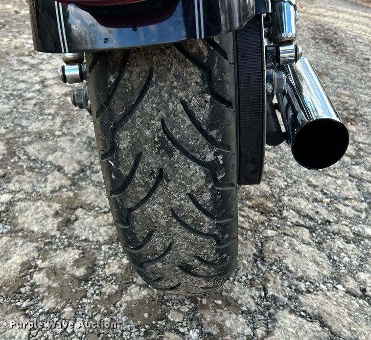 image for item ET6721 2006 Harley Davidson XL 1200 motorcycle