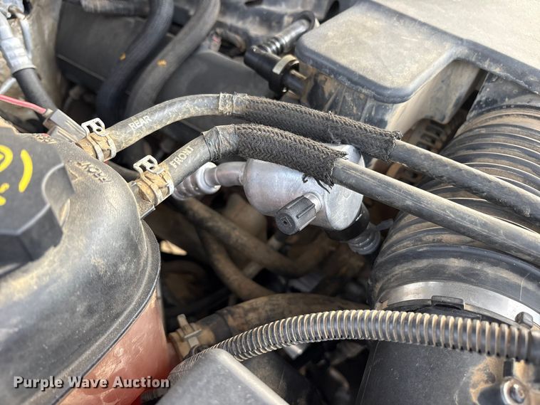 image for item ET7165 2015 Chevrolet Silverado 1500 Double Cab pickup truck