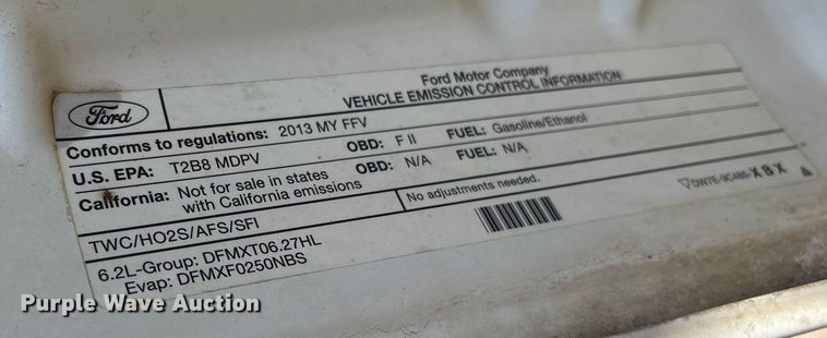 image for item ET7238 2013 Ford F350 Super Duty Crew Cab pickup truck