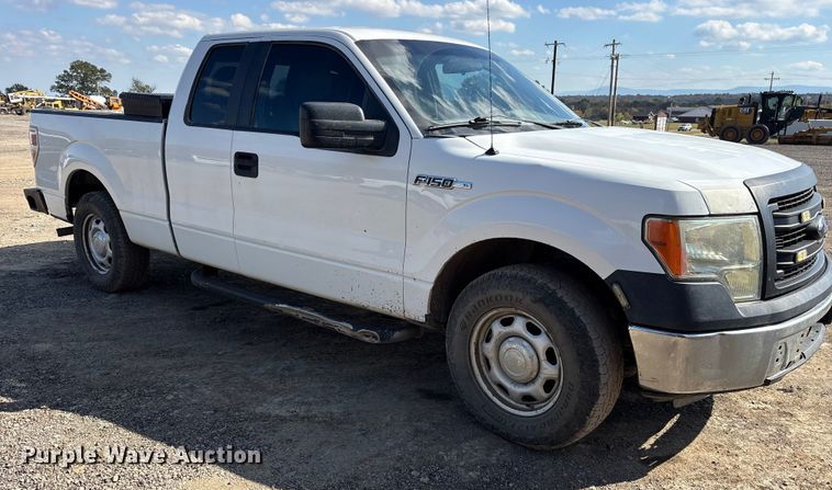 image for item ET7239 2014 Ford F150 SuperCab pickup truck