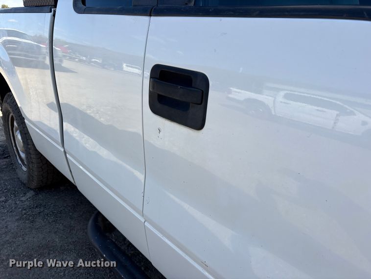 image for item ET7239 2014 Ford F150 SuperCab pickup truck