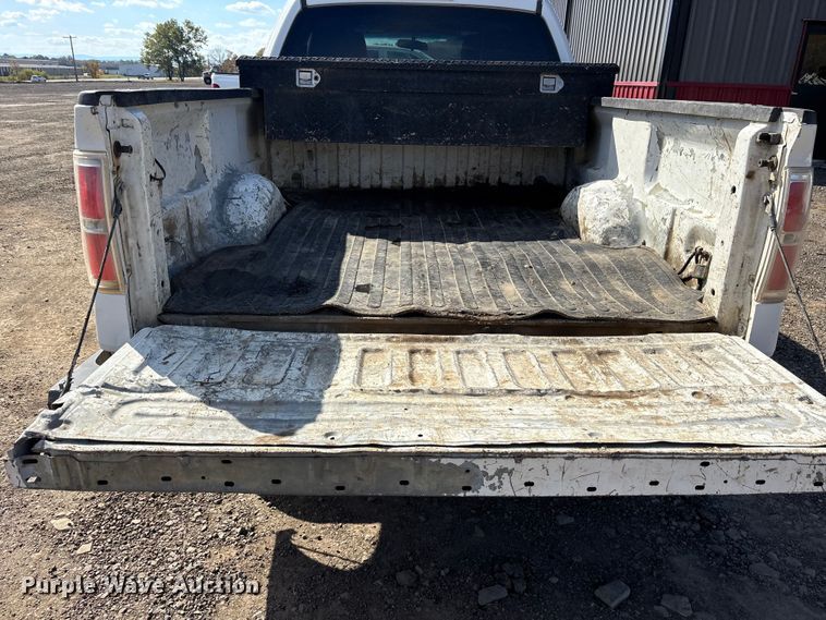 image for item ET7239 2014 Ford F150 SuperCab pickup truck