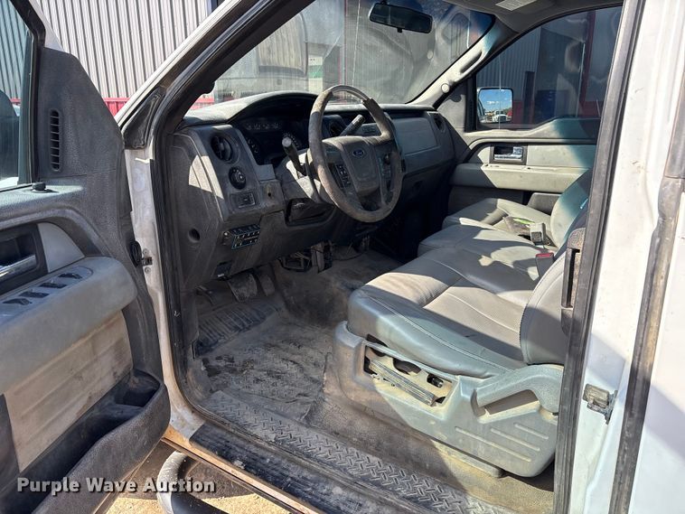 image for item ET7239 2014 Ford F150 SuperCab pickup truck