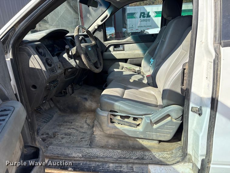 image for item ET7239 2014 Ford F150 SuperCab pickup truck