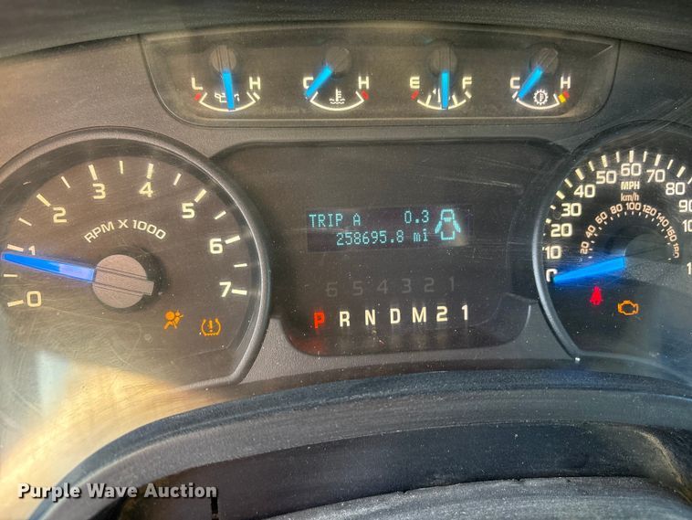 image for item ET7239 2014 Ford F150 SuperCab pickup truck