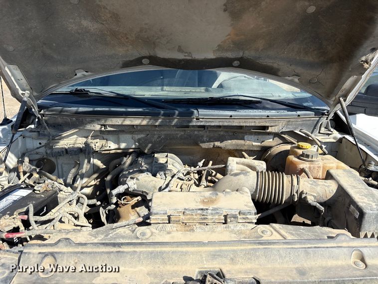 image for item ET7239 2014 Ford F150 SuperCab pickup truck