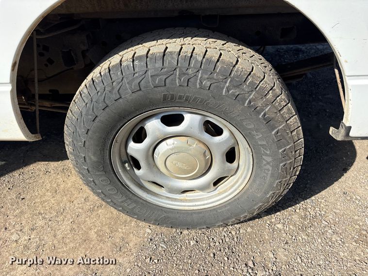 image for item ET7239 2014 Ford F150 SuperCab pickup truck