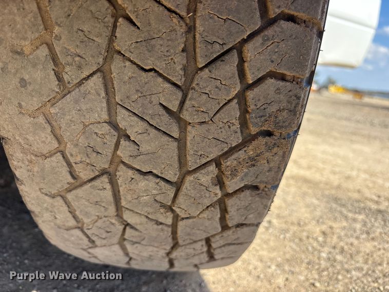 image for item ET7239 2014 Ford F150 SuperCab pickup truck