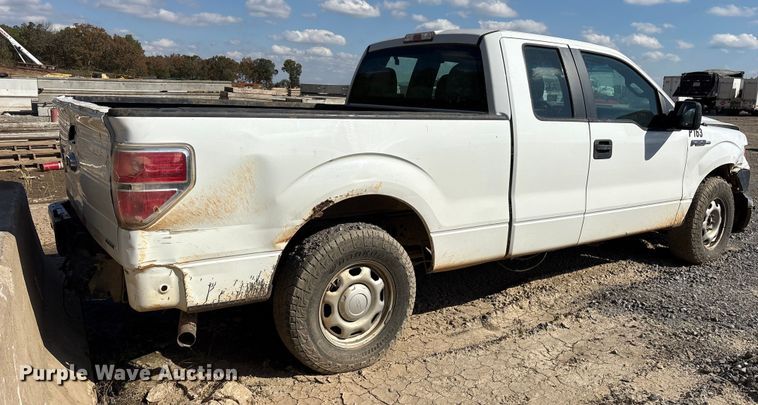 image for item ET7241 2013 Ford F150 SuperCab pickup truck