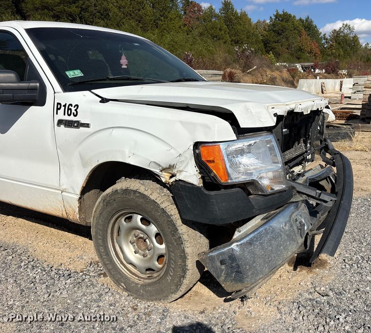 image for item ET7241 2013 Ford F150 SuperCab pickup truck