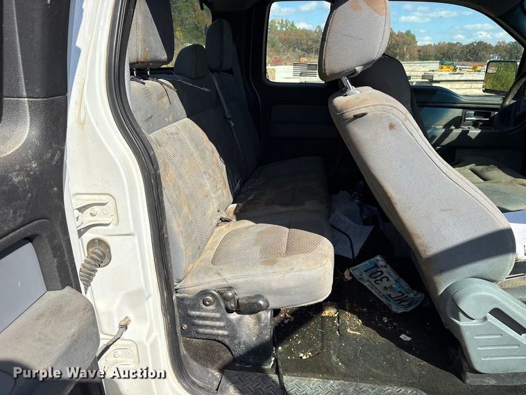 image for item ET7241 2013 Ford F150 SuperCab pickup truck