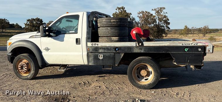 image for item ET7248 2013 Ford F-550 bale bed truck