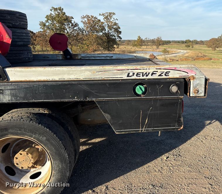 image for item ET7248 2013 Ford F-550 bale bed truck