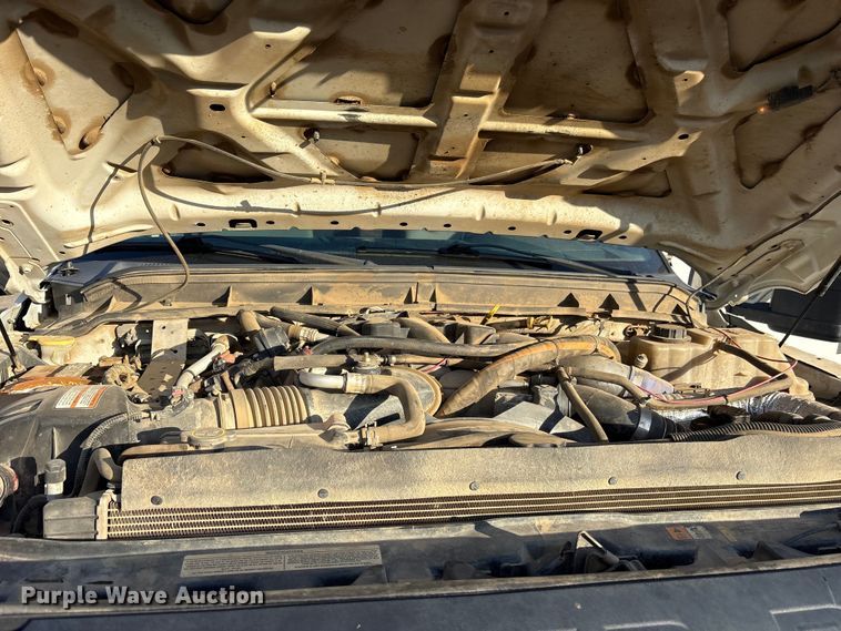 image for item ET7248 2013 Ford F-550 bale bed truck