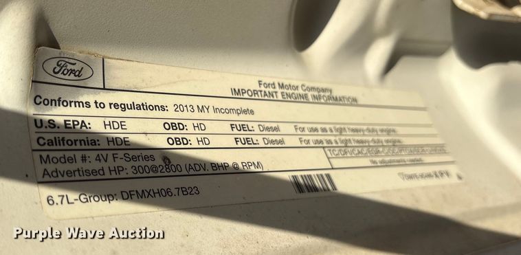 image for item ET7248 2013 Ford F-550 bale bed truck