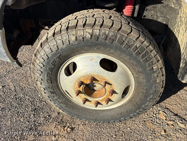 image for item ET7249 2007 Ford F-350 Crew Cab pickup truck