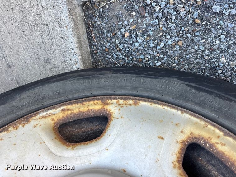 image for item ET7297 2009 Ford F150 pickup truck