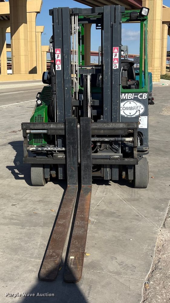 MONTACARGAS 2016 COMBILIFT C6000CB