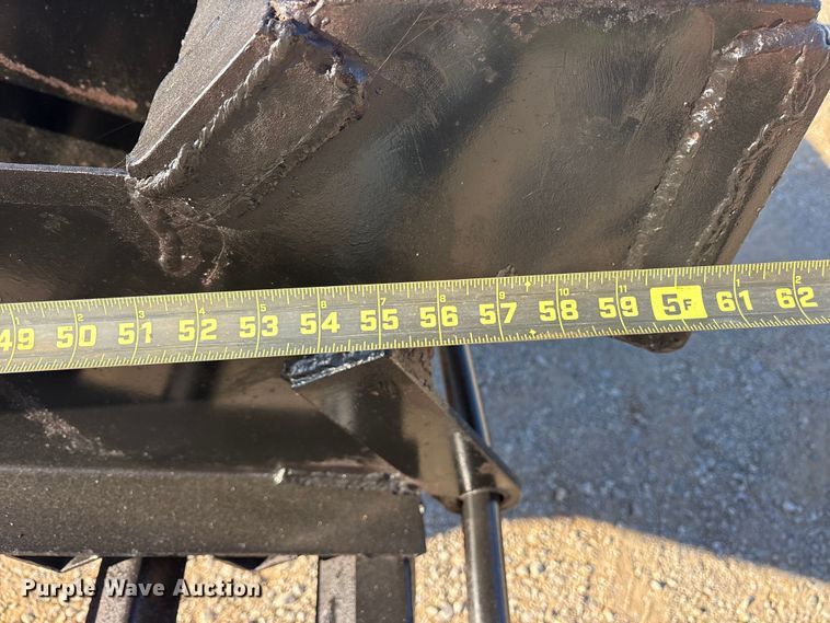 image for item ET7312 2011 Top Hat OTWG32X8.5-22.5E-F equipment trailer