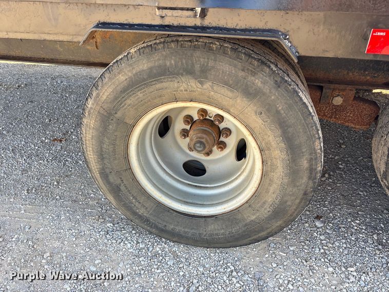 image for item ET7312 2011 Top Hat OTWG32X8.5-22.5E-F equipment trailer