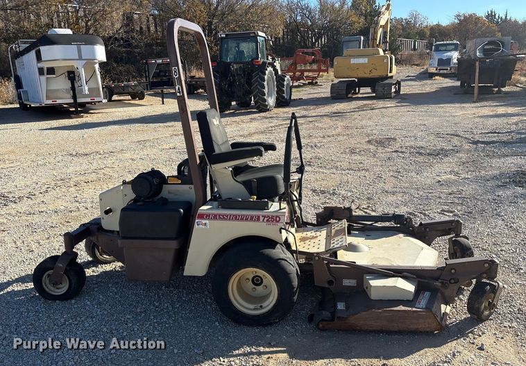 image for item ET7313 Grasshopper 725DT6 ZTR lawn mower