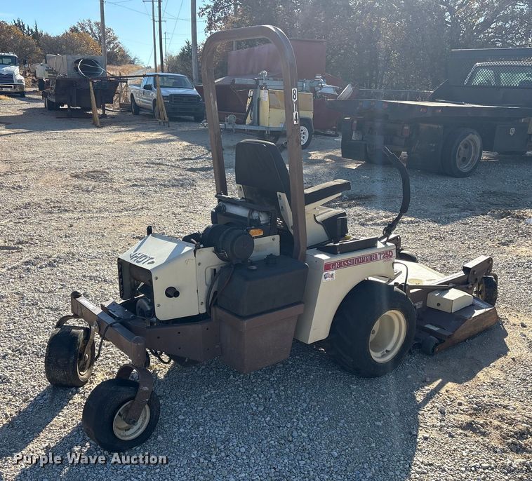 image for item ET7313 Grasshopper 725DT6 ZTR lawn mower