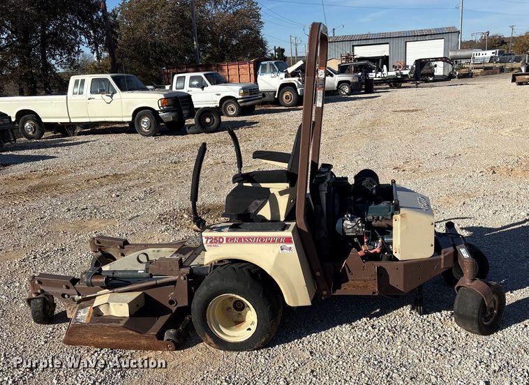 image for item ET7313 Grasshopper 725DT6 ZTR lawn mower