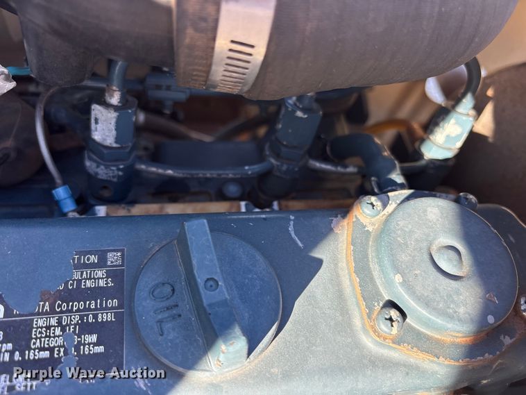 image for item ET7313 Grasshopper 725DT6 ZTR lawn mower