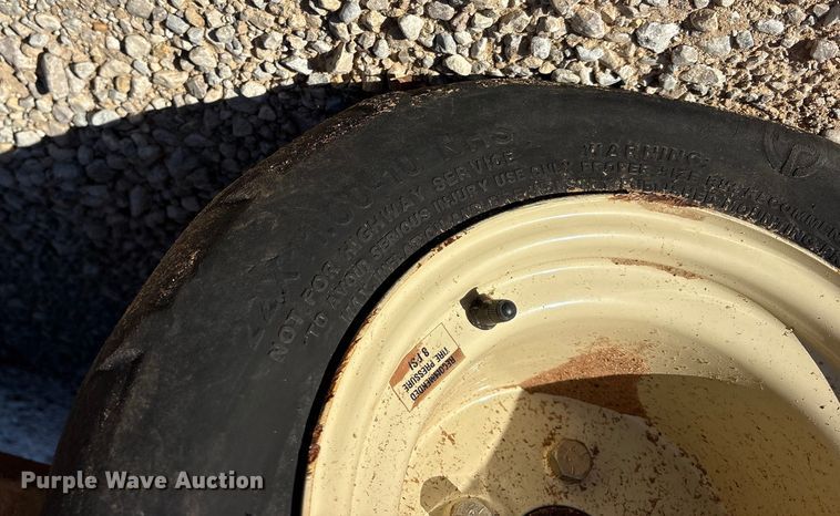 image for item ET7313 Grasshopper 725DT6 ZTR lawn mower