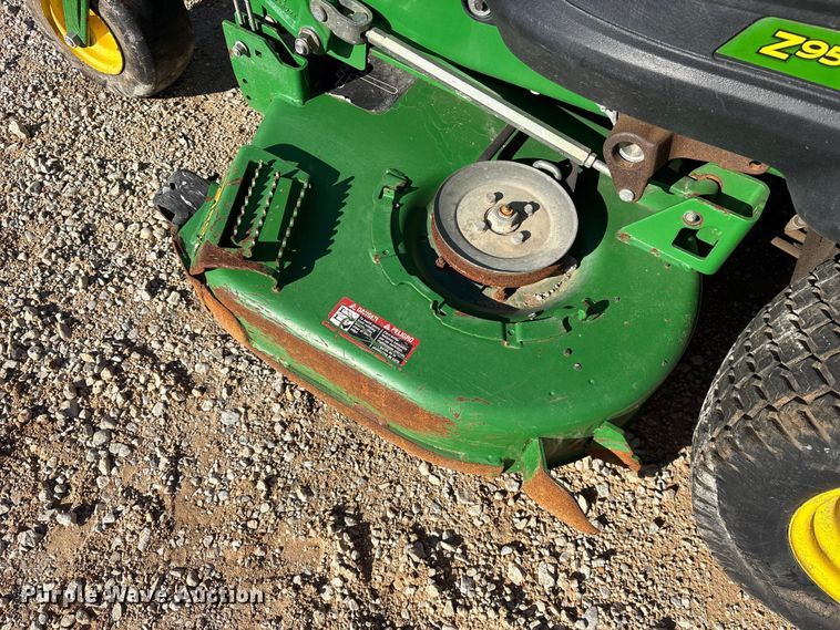 image for item ET7314 2013 John Deere Z950R ZTR ZTR lawn mower
