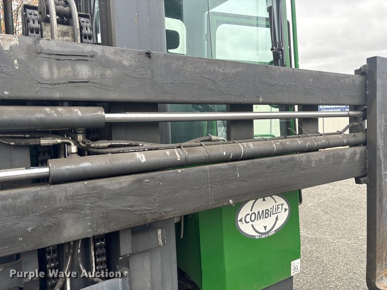 image for item ET8598 2016 CombiLift C8000 forklift
